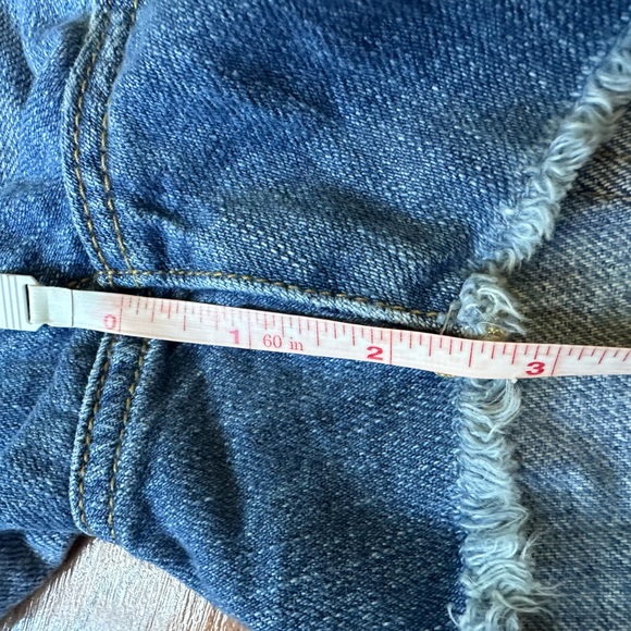 EUC - Lucky Brand - Malibu shorts - Picture 5 of 7